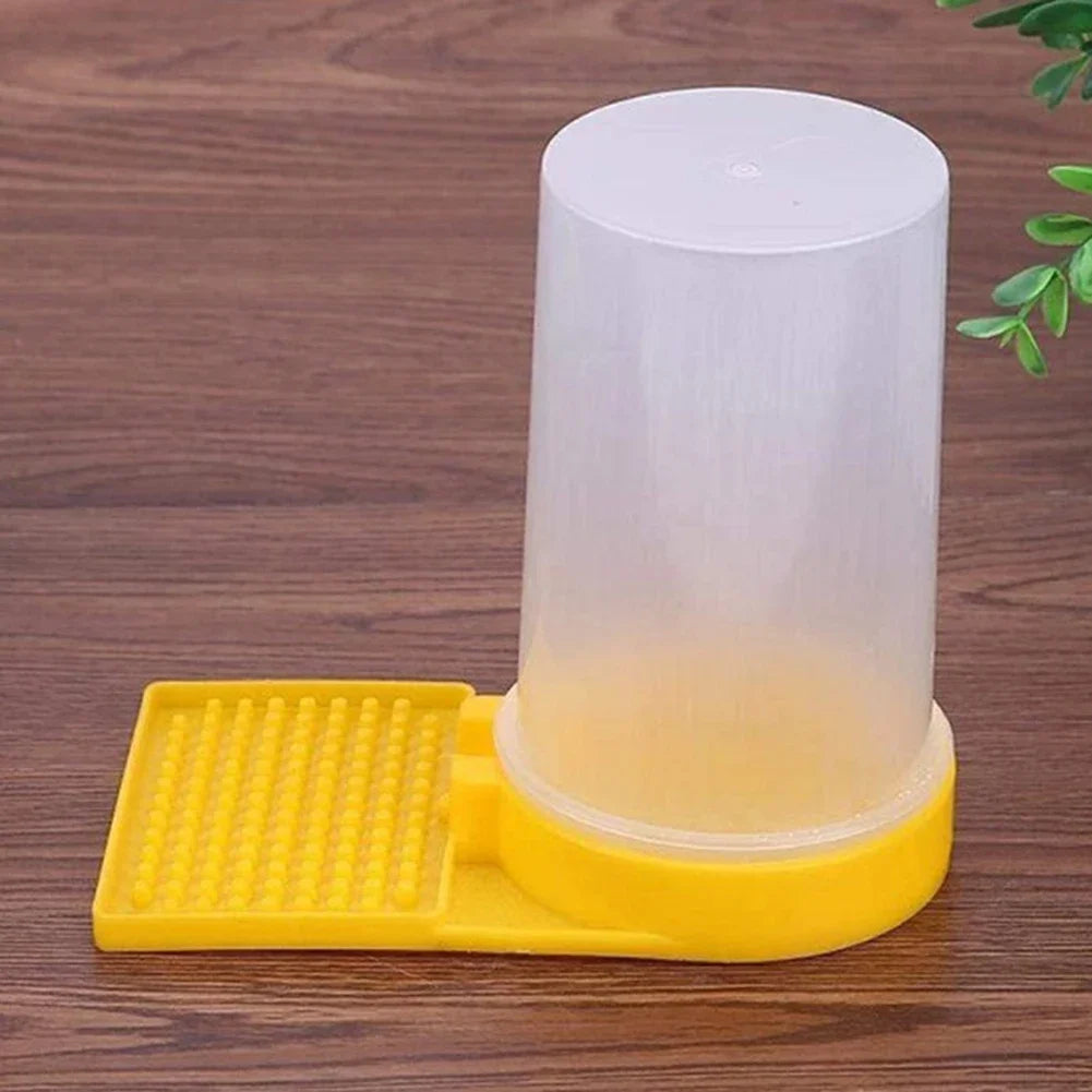 Plastic Bee Feeder – Non‑Toxic Hive Water Dispenser