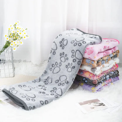 Fluffy Paw‑Print Dog Blanket