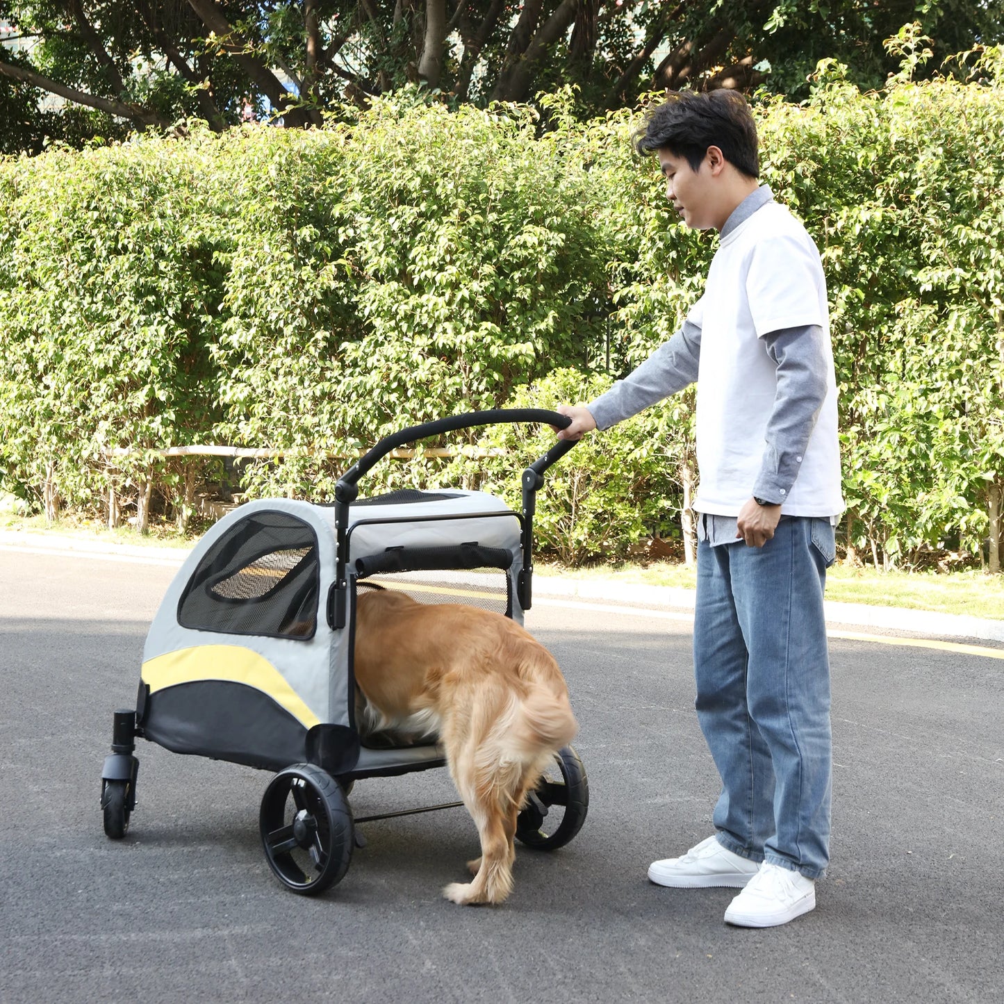 Large 4‑Wheel Dog Stroller for 2 Pets (121 lbs.)